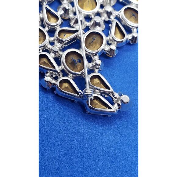 Vintage Rhinestone Brooch Clear Crystal Silver Tone Huge Size Foil Open Backed - Picture 6 of 8